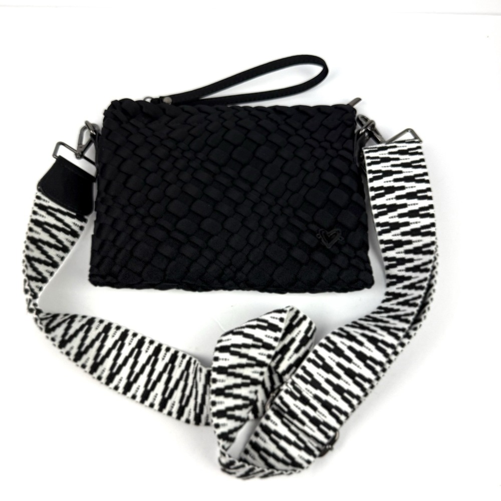preneLove Charlotte Crossbody Bag Woven Black White Convertible Wristlet NEW